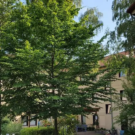 Jugendgaestehaus Lichterfelde Juli Albergue *