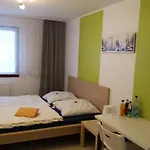 Hostel Jugendgästehaus Lichterfelde Juli Berlin