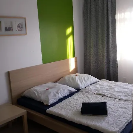 Jugendgastehaus Lichterfelde Auberge de jeunesse *