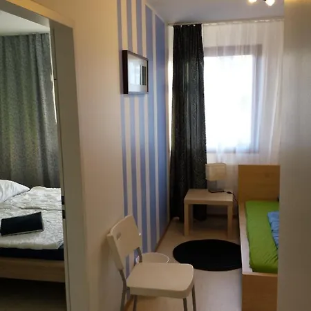 אכסניה Jugendgastehaus Lichterfelde