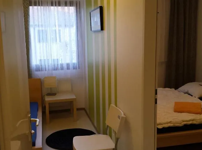 Jugendgastehaus Lichterfelde Hostal